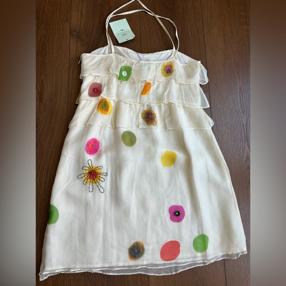 Tocca 100% Silk Cream Dress with Colorful Floral Accents and flowy layers - Picture 3 of 13